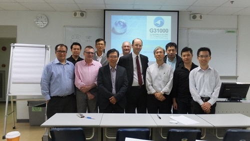 Group photo of the participants, instructors and organizers(1)