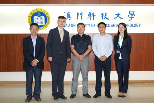 news151113-6 1