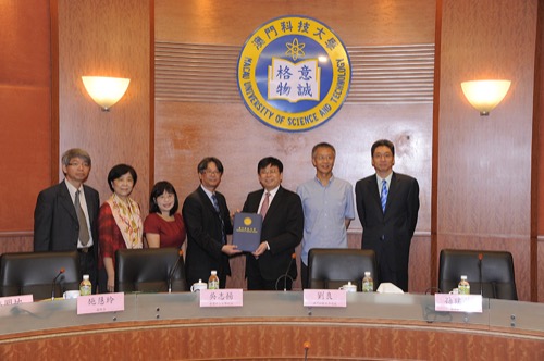 news141022-3
