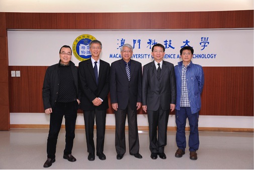 News 1403261