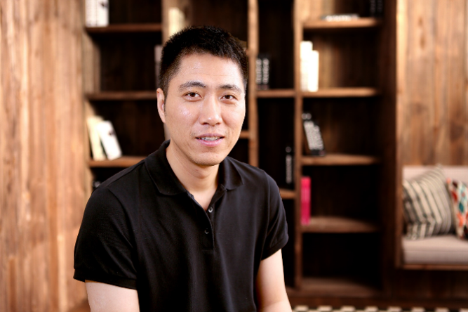 王俊 榮譽理學博士