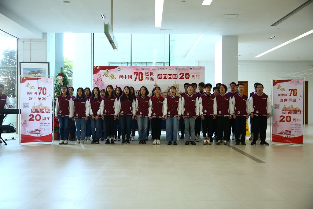 12.10合唱合照1 副本