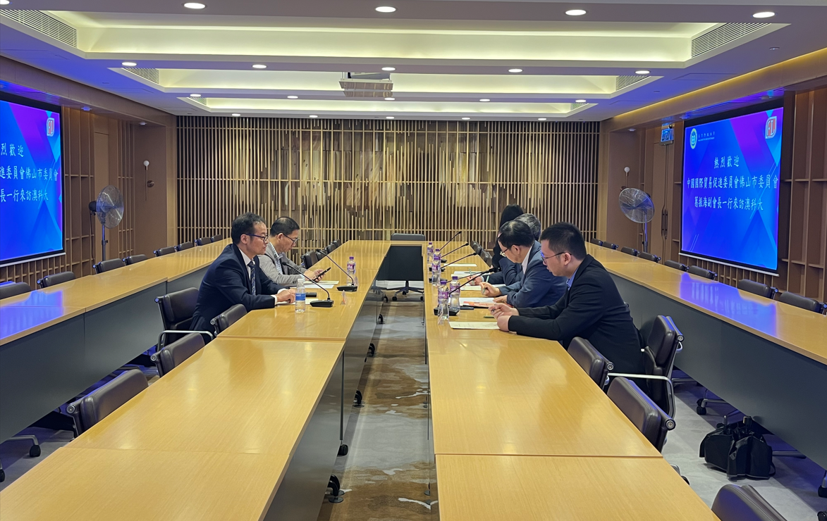 座談交流.png image.png