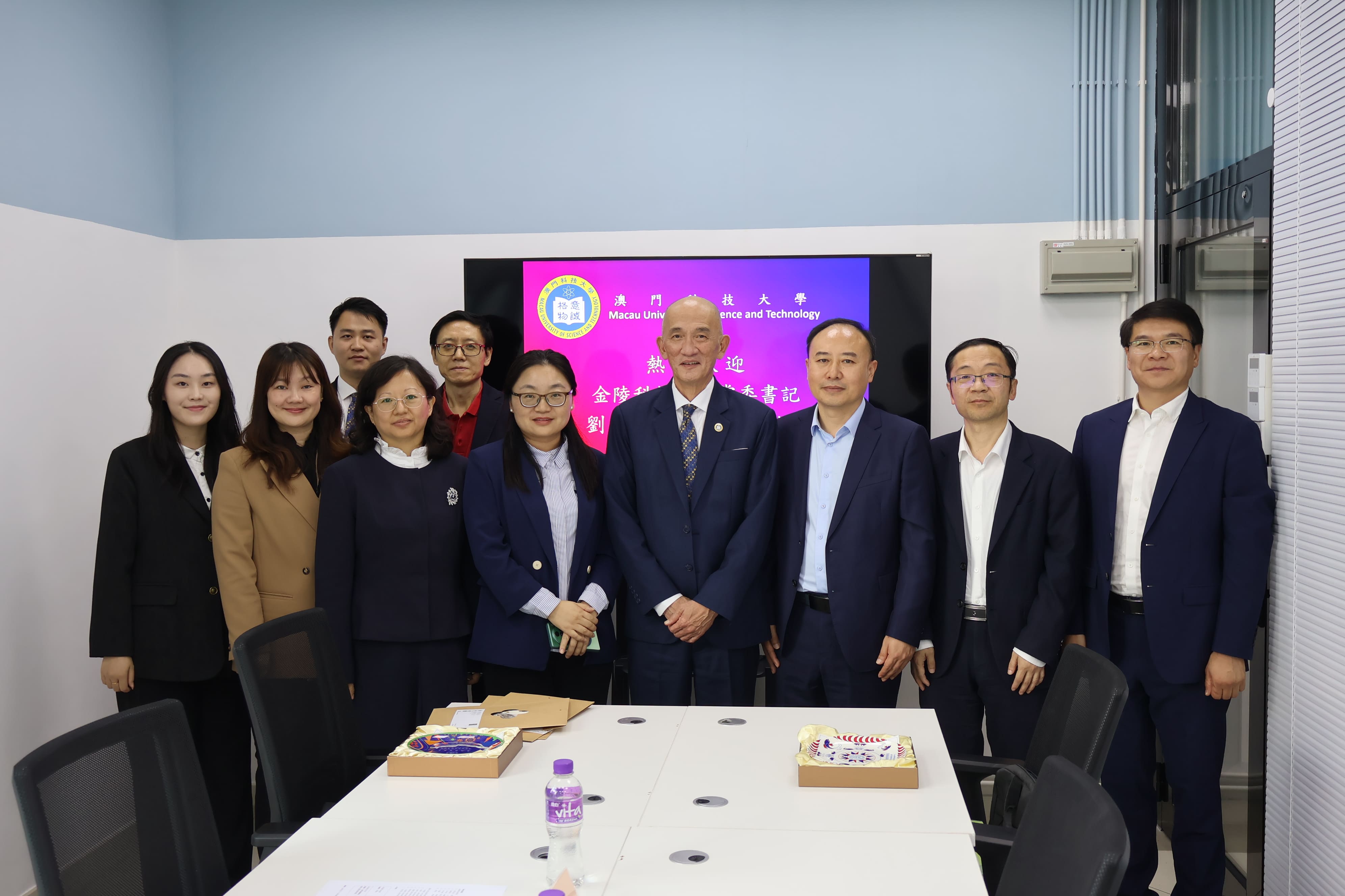 合照.jpg image.jpg