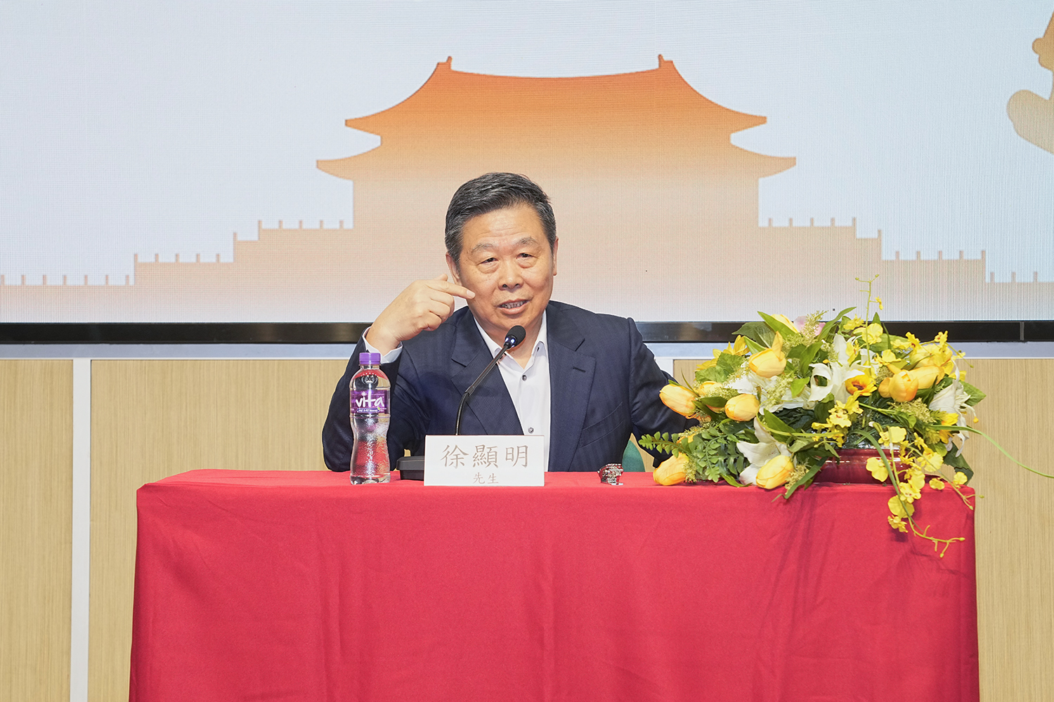 _CXS4889s.jpg image.jpg