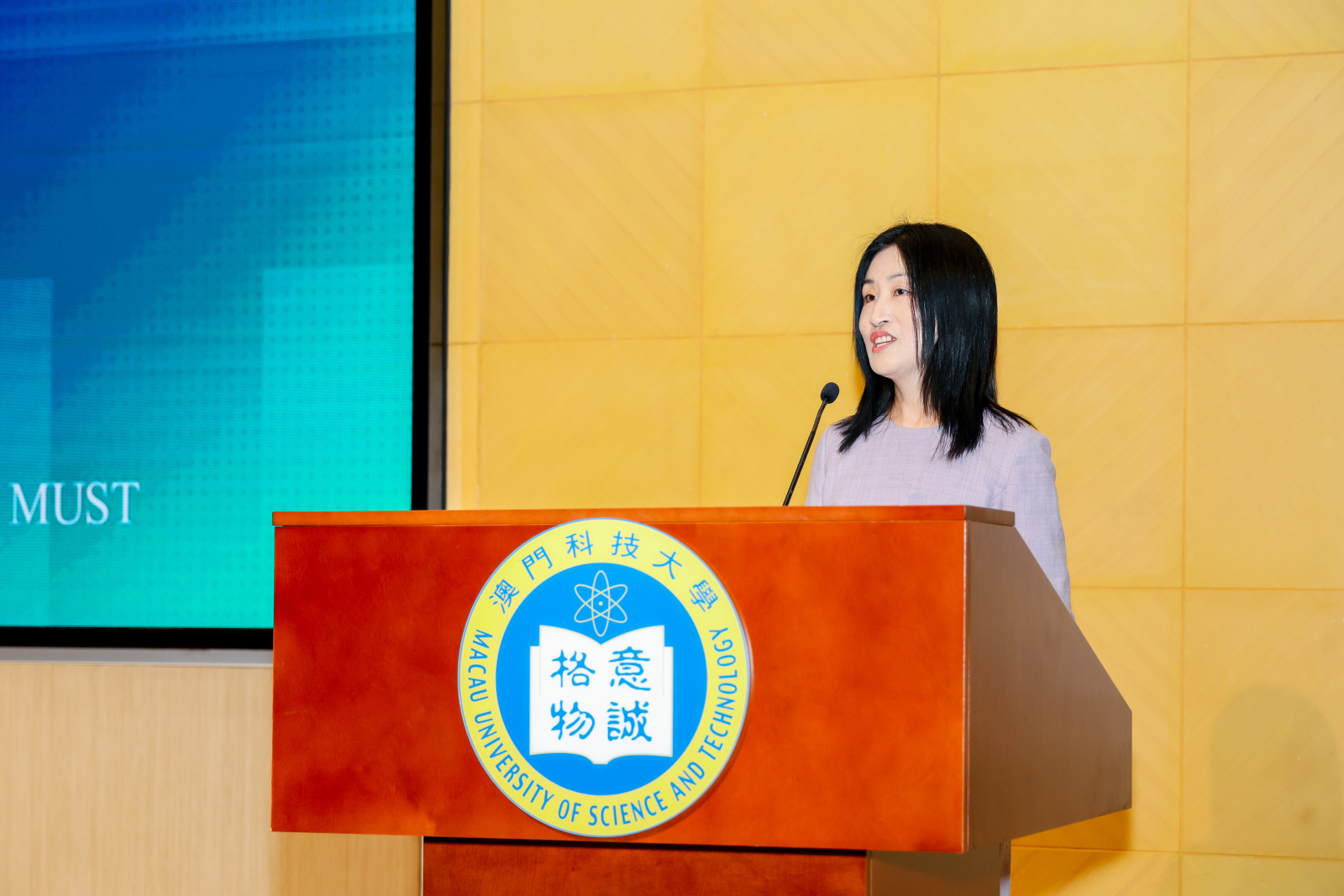 方泉主編致辭.jpg